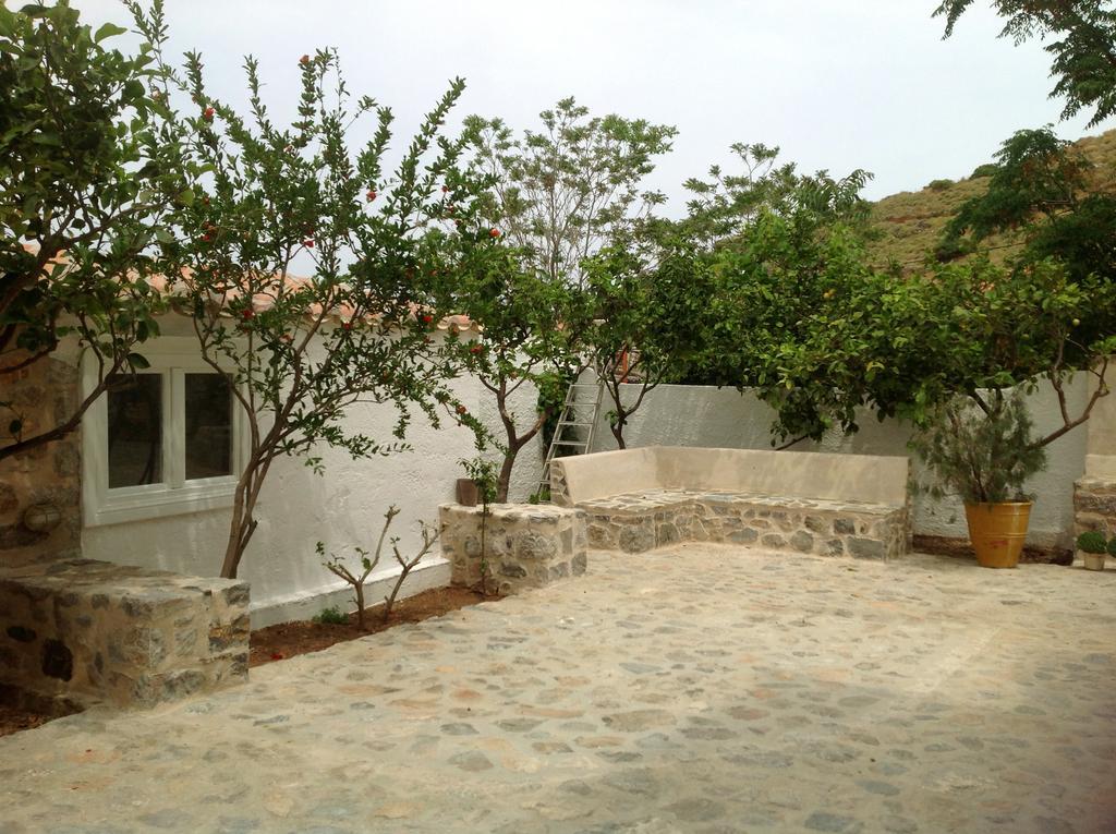 Kiki'S Houses Vlichos Hydra  Exteriér fotografie